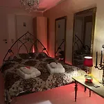 Daire Romantic House *