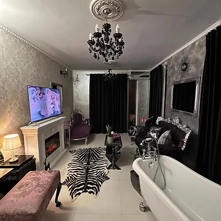 Romantic House